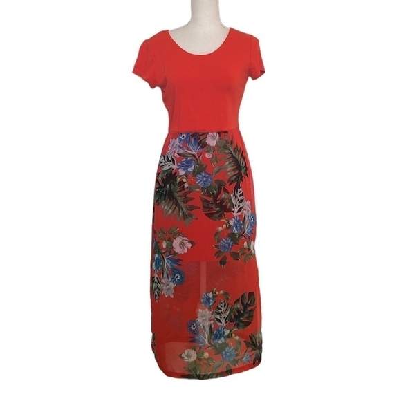 VINCE CAMUTO Maxi Dress Women's Size Small Red Blue Floral Printed-Overlay - Picture 11 of 11